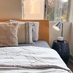 2BDR&parking 5-10min to Santa Monica Pier